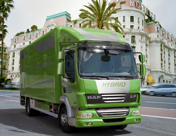 کامیون داف هیبریدی - کامیون سبز (ویدئو)